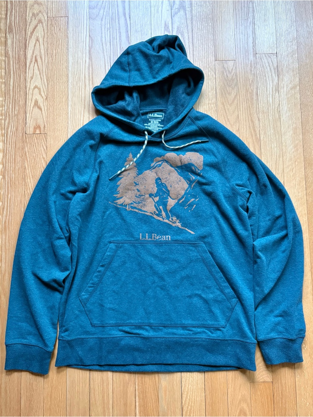 L.L Bean Men’s Graphic Comfort Camp Hoodie Slightly Fitted Medium Green